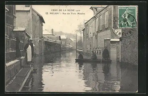 AK Melun, Crue de la Seine 1910, Rue des Trois Moulins, Hochwasser