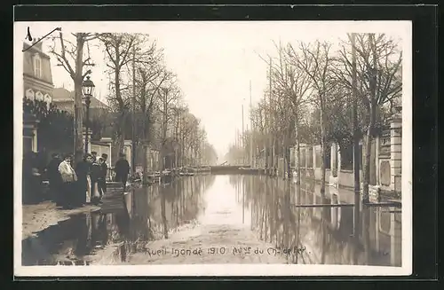 AK Rueil, Inondé 1910, Avenue du Chemin de Fer, Hochwasser