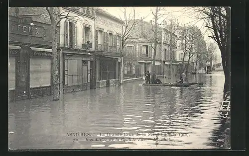 AK Asnieres, La Grande Crue de la Seine 1910, la Grande-Rue, Hochwasser