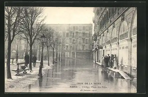 AK Paris-Clichy, Crue de la Seine, 1910, Place des Fêtes, Hochwasser
