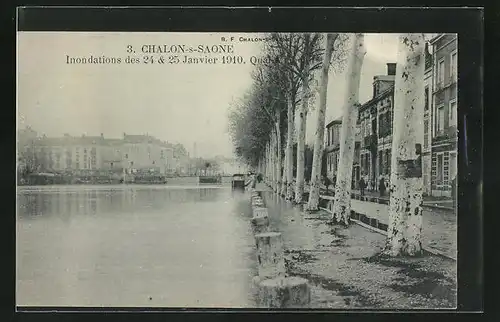 AK Chalon-s-Saone, Uferpartie und Strassenpartie bei einem Hochwasser