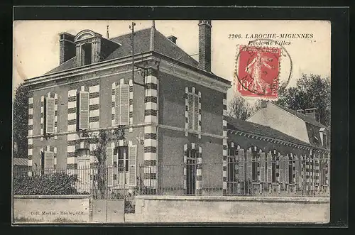 AK Laroche-Migennes, Ecole de Filles