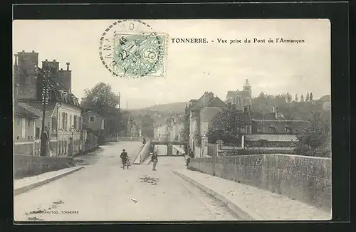 AK Tonnerre, Vue prise du Pont de l`Armancon
