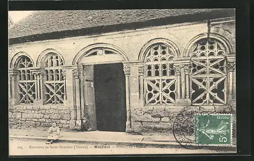 AK Moutiers, Portail de l'Eglise