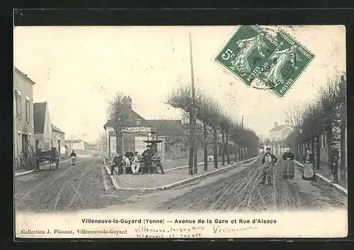 AK Villeneuve-la-Guyard, Avenue de la Gare et Rue d'Alsace