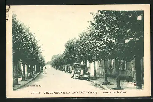 AK Villeneuve-la-Guyard, Avenue de la Gare