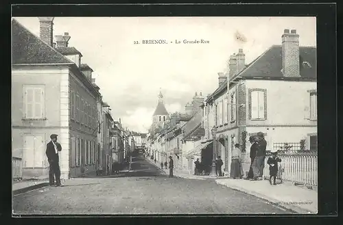 AK Brienon, La Grande Rue