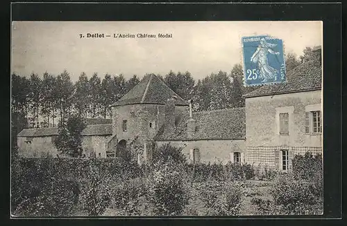 AK Dollot, L'Ancien Château féodal