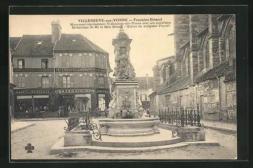 AK Villeneuve-sur-Yonne, Fontaine Briand