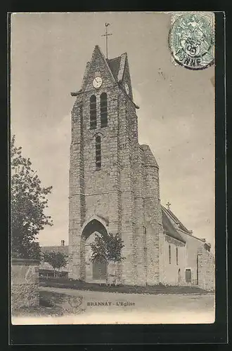 AK Brannay, Vor der Kirche