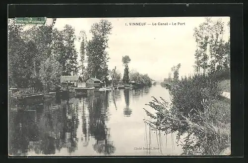 AK Vinneuf, Le Canal, Le Port
