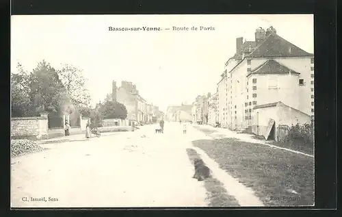 AK Bassou-sur-Yonne, Route de Paris