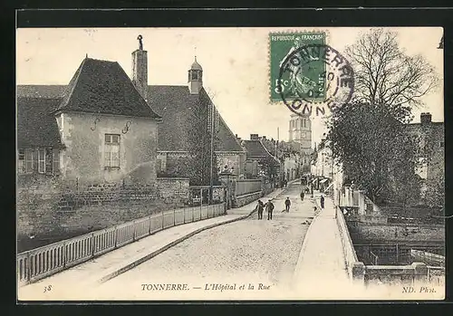 AK Tonnerre, L`Hôpital et la Rue