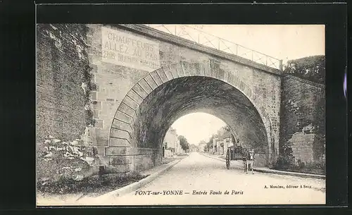 AK Pont-sur-Yonne, Entrée Route de Paris