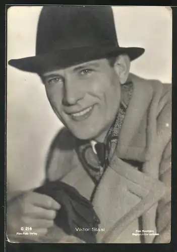 AK Schauspieler Viktor Staal mit Hut