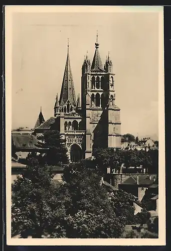 AK Lausanne, Cathédrale, Vue de l`Ouest