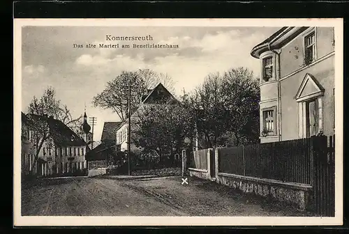 AK Konnersreuth, Das alte Materl am Benefiziatenhaus