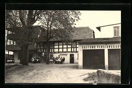 AK Bad Klosterlausnitz i. Thür., vor dem Gast- und Pensionshaus Sachsenhof