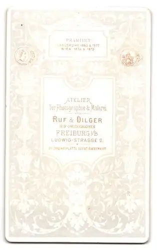 Fotografie Ruf & Dilger, Freiburg i. B., Ludwig-Strasse 2, Herr Stetter im Anzug