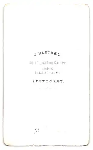 Fotografie J. Bleibel, Stuttgart, junger Mann Adolf Walther im Anzug
