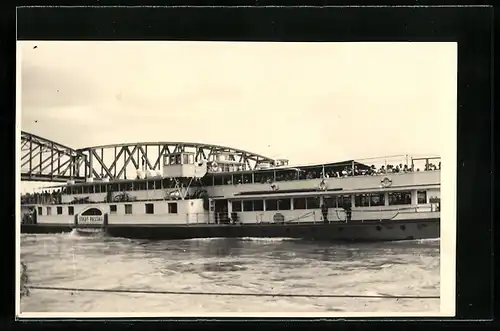 AK Dampfer Stadt Passau mit Brücke