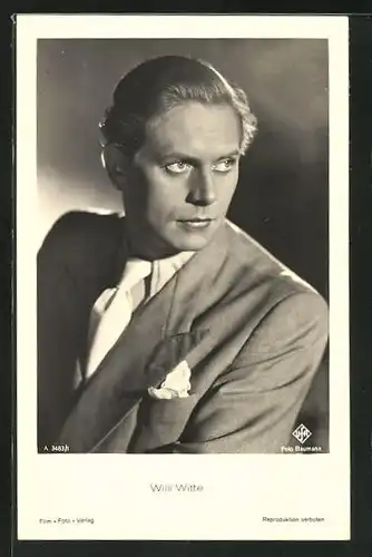 AK Schauspieler Willi Witte im Anzug mit Einstecktuch
