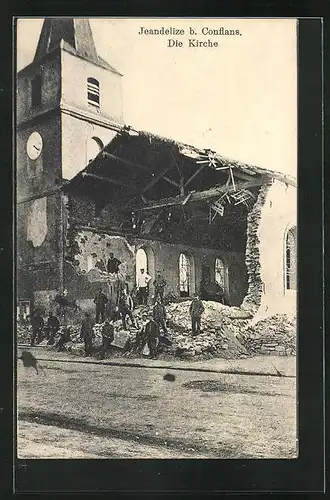 AK Jeandelize, Soldaten in Trümmern der zerstörten Kirche