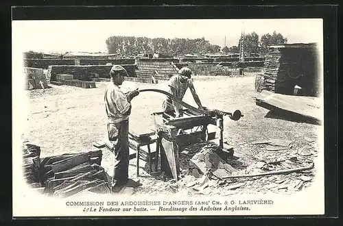 AK Angers, Commission des Ardoisières, Anct Ch. & G. Larivière, Le Fendeur sur butte, Schiefer-Steinbruch