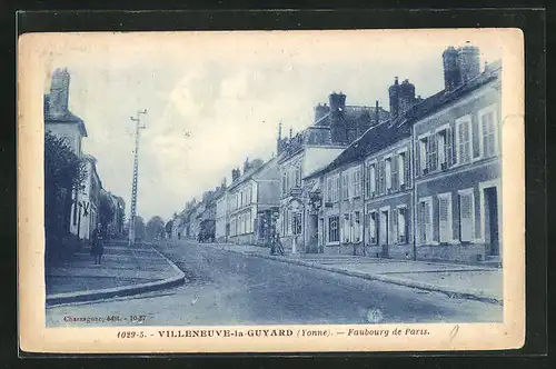 AK Villeneuve-la-Guyard, Faubourg de Paris
