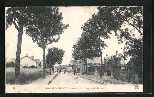 AK Ligny-le-Chatel, Avenue de la Gare
