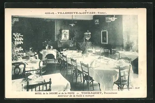 AK Villeneuve-la-Guyard, Hotel de la Souche et de la Poste, Intérieur de la Salle à manger