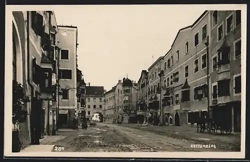 AK Rattenberg, Strassenpartie mit Reparatur Werkstatt und Torbogen