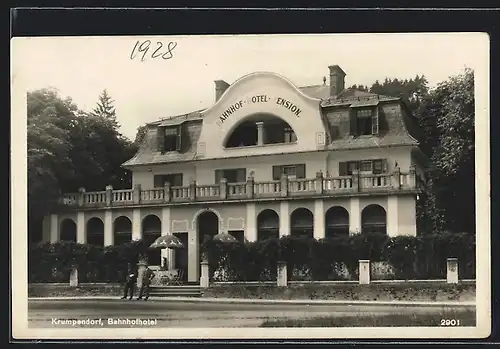 AK Krumpendorf, Ansicht vom Bahnhofhotel