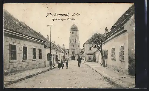 AK Fischamend, Hainburgerstrasse mit Turm