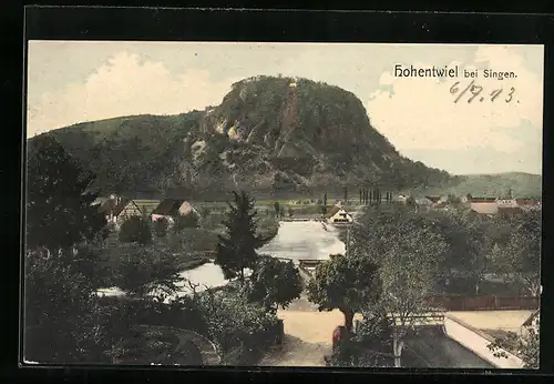 AK Hohentwiel, Blick über die Ortschaft auf die Festung