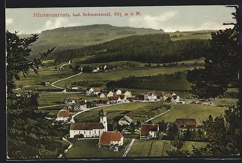 AK Hinterzarten /Bad. Schwarzwald, Totalansicht mit Kirche