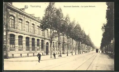 AK Tourcoing, Boulevard Gambetta, le Lycée National