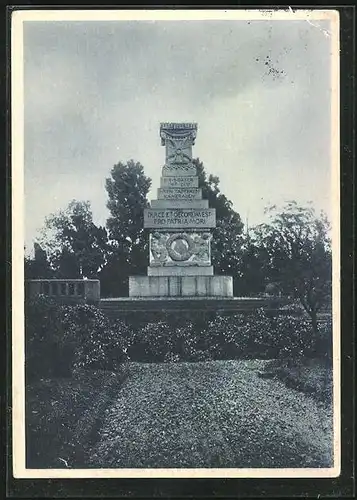 AK Billy-Montigny, Denkmal auf deutschem Militär-Friedhof
