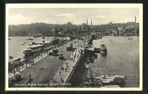 AK Istanbul, Strassenbahn auf der Galatabrücke