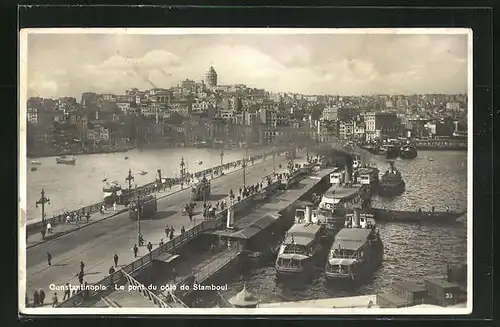 AK Konstantinopel / Constantinople, Strassenbahnen auf der neuen Brücke, Pont du coté de Stamboul