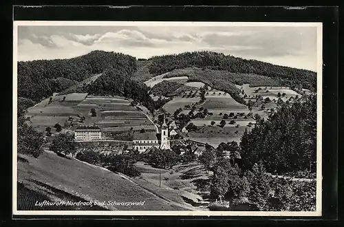 AK Nordrach /Bad. Schwarzwald, Panorama mit Kirche
