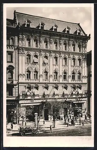 AK Budapest, Hotel National