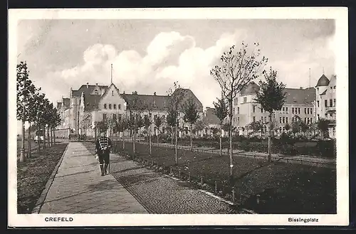 AK Krefeld, Strasse am Bissingplatz