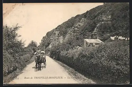 AK Trouville, Route de Trouville-Honfleur, Les Creunieres