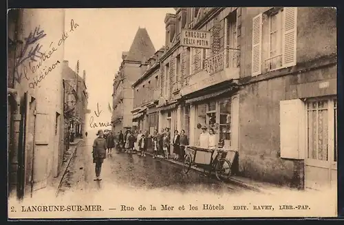 AK Langrune-sur-Mer, Rue de la Mer et les Hotels