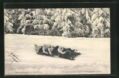 AK Winterberg, Wintersport, Autobob in voller Fahrt in der grossen Kurve