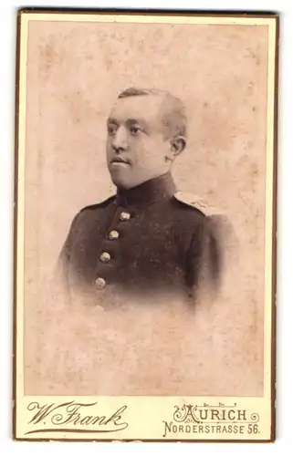 Fotografie W. Frank, Aurich, Portrait Soldat in Uniform