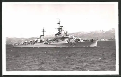 Fotografie Marine Nationale Francaise, Kriegsschiff Chateaurenault vor Toulon