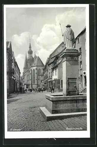 AK St. Wendel, Blick in die Balduinstrasse nach der Kirche