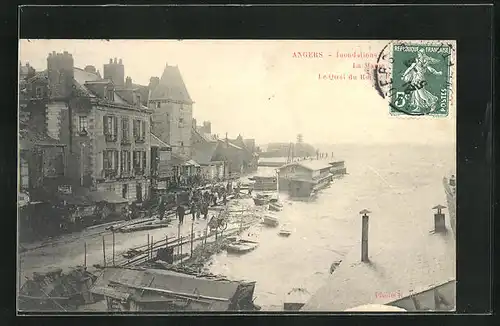AK Angers, Inondations 1910, Le Quai du Roi de Pologne, Hochwasser